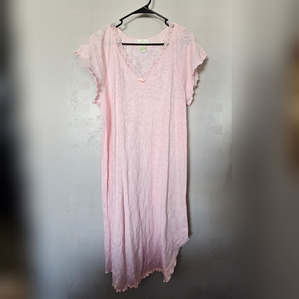 ComForts Vintage Women's Medium Pink Pointelle Cotton Nightgown Sleep Shirt 90s